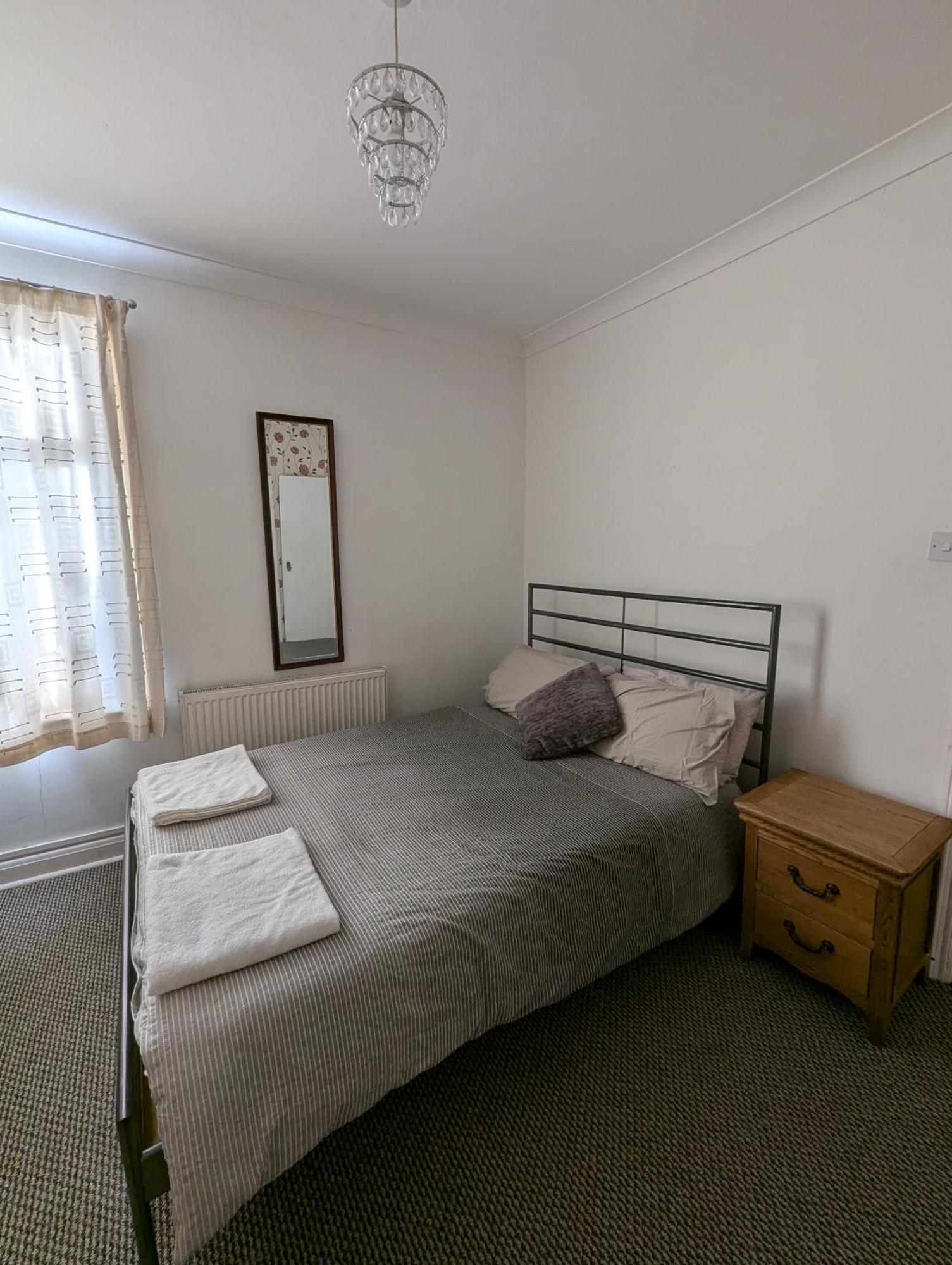 3 Portland Road Lejlighed Southall Eksteriør billede